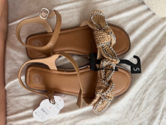 Women’s Shoes