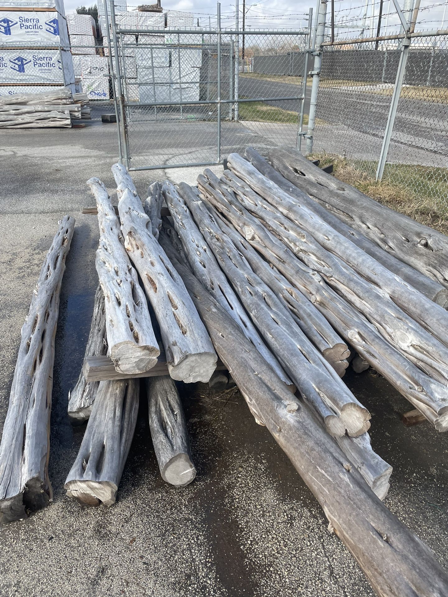 Peeled Cedar Post