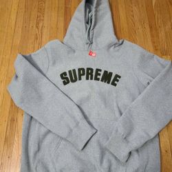 SUPREME HOODIE 