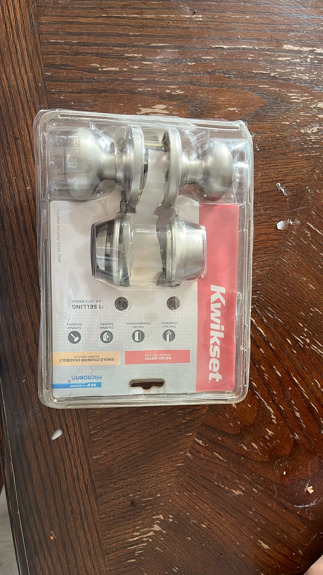 Kwikset Door Knob And Deadbolt