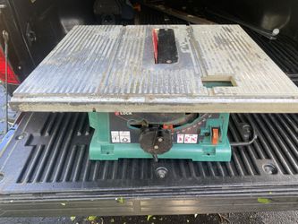 MAKITA table saw