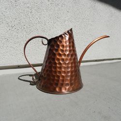 Hammered Copper Watering Can – Vintage Vibe Indoor Plant Decor