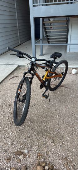Mongoose Mountain Bike 29”