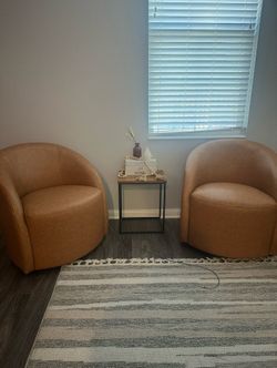 Swivel Chairs-Faux Leather