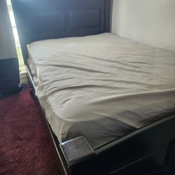Bed Frame And Mattress 