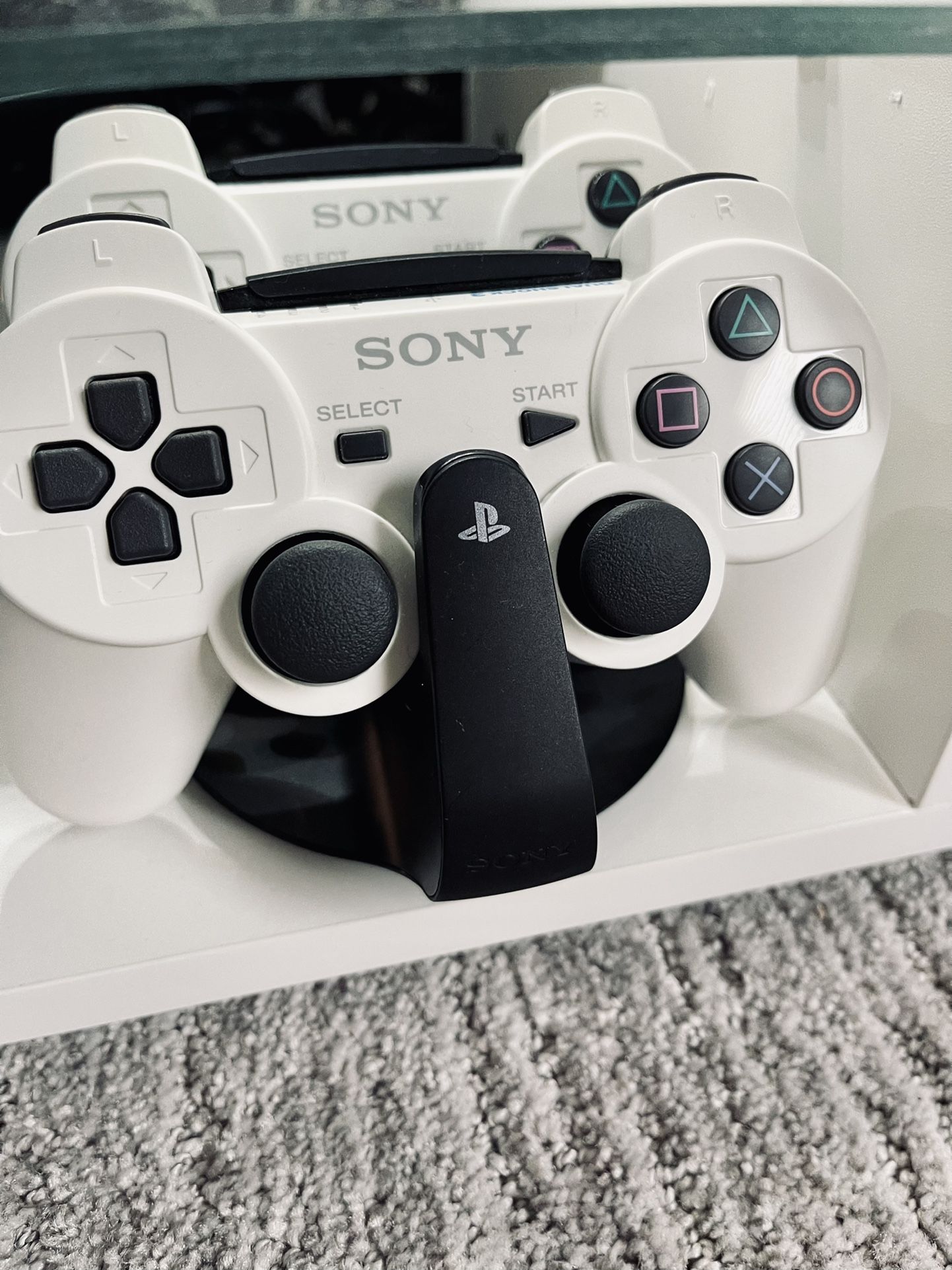 Official PS3 Controller Charging Dock W/ Free Game