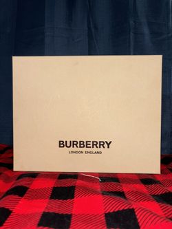 Burberry Cashmere Bucket Hat