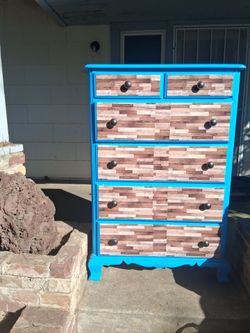 Dresser. Very sturdy and well built