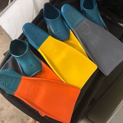 Fins  $5 Each
