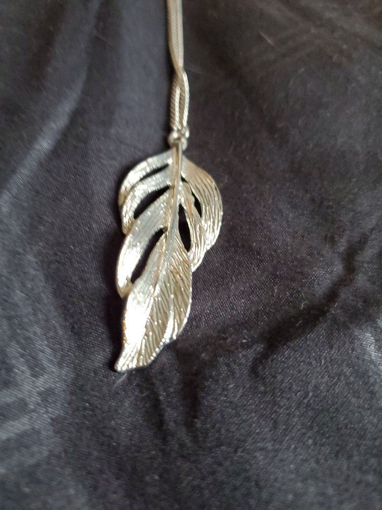 Silver Leaf Charm Necklace