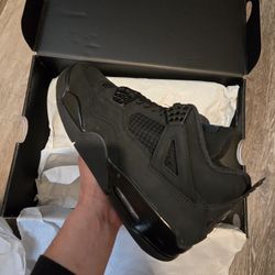 Jordan 4 Black Cats Sz 9.5