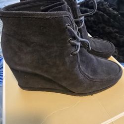 Michael Kors New Wedge Gray Bootie Size 8