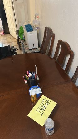 Free Wooden table
