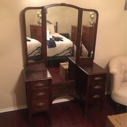 Antique Mirrored Dressing  Vanity 