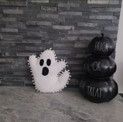 New Halloween White Ghost Throw Pillow Pom Trim Embroidered Plush Spooky Decor