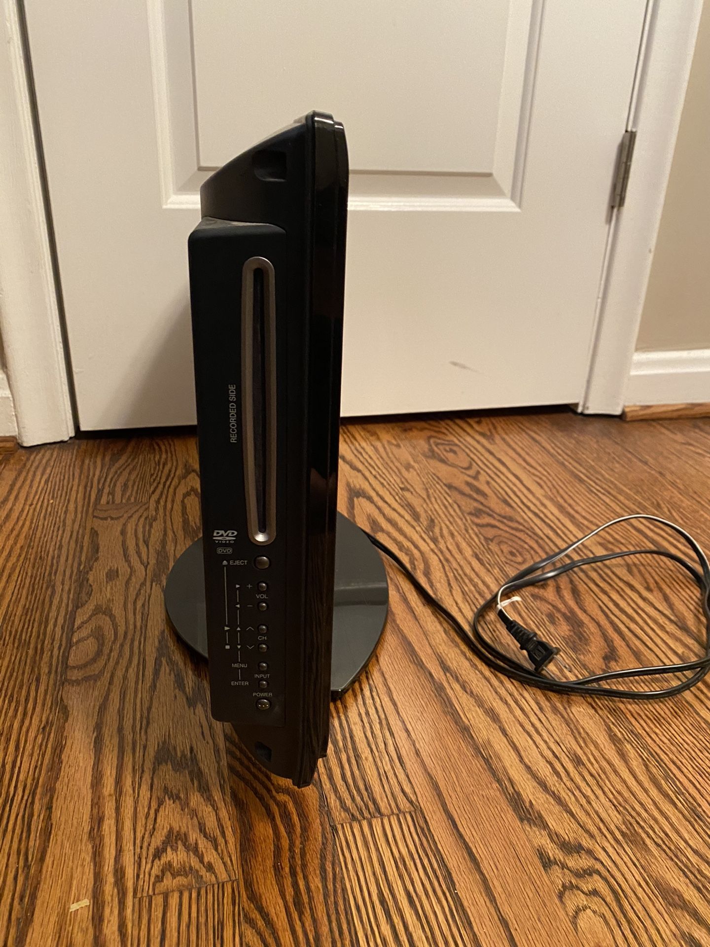 Sharp 22 inch Tv with built in DVD Player