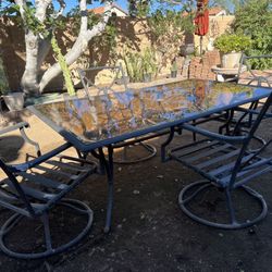 Backyard Table Set With 4 Chairs 