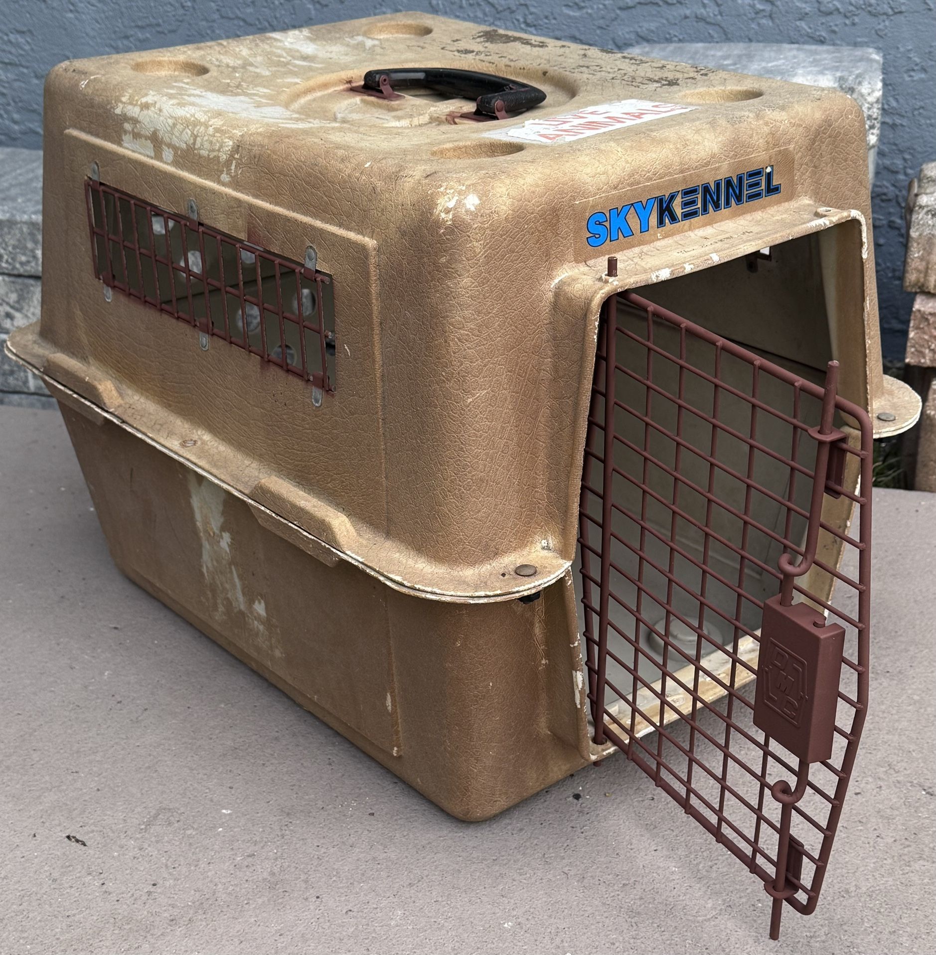 Pet Carry Kennel Cage Cat Dog with Door Latch