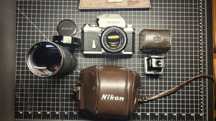 Nikon F Photomic w/ Nikkor-S Auto 50 mm f/1.4 and Genuine Waist Level Finder