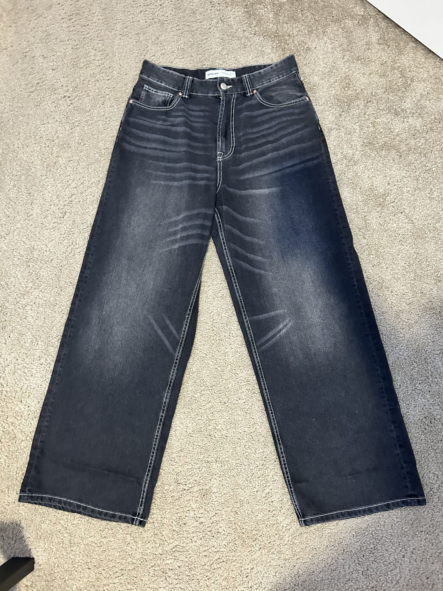 BERSHAKA baggy Jeans