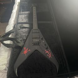 Kerry King Dean V guitar