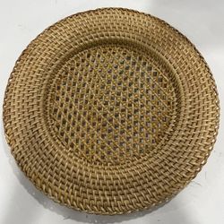 Rattan Chargers (120)