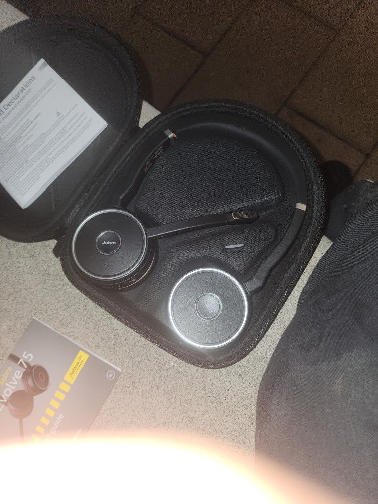 Jabra Evolve 75 UC Wireless Headset