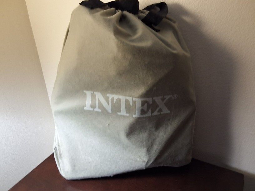 Intex Inflatable Air Mattress 14"x56"x75" ( full size) – Comfortable, Durable & Portable Bed