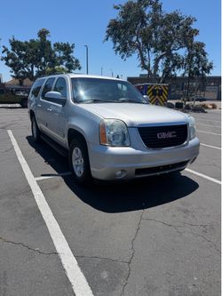 2010 GMC Yukon XL 1500 Flex Fuel