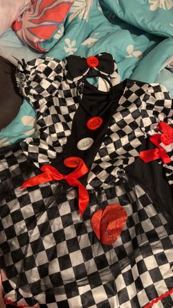 Costume