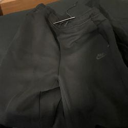 Nike tech fleece shorts