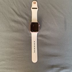 APPLE WATCH SERIES 1 ROSEGOLD NEEDS REPAIR
