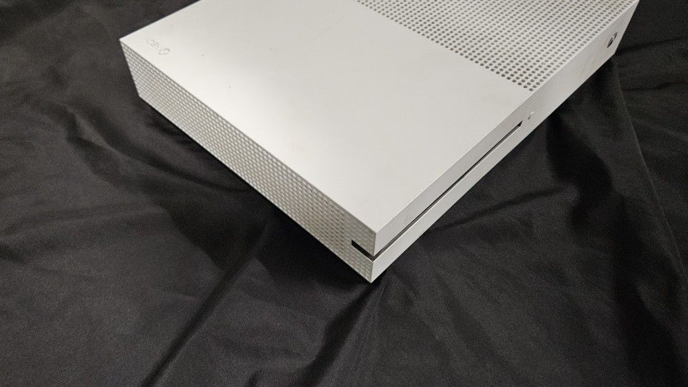 Microsoft Xbox One Console