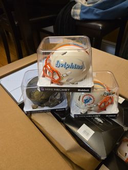 Miami Dolphins Riddell Mini Helmets (Unsigned)