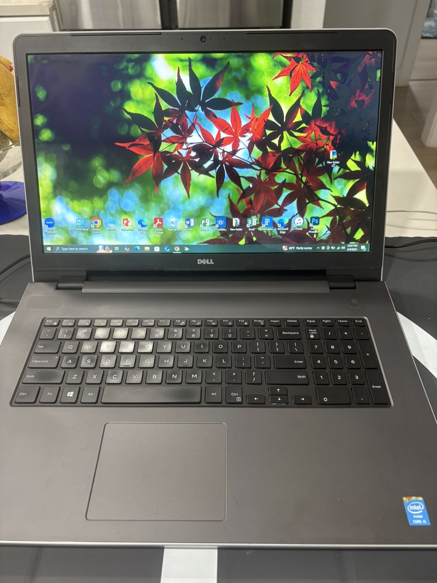 i5…i5…i5…i5. DELL INSPIRON model # 5758 LAPTOP WINDOWS 10 Professional ……… FULLY LOADED with MICROSOFT and PHOTOSHOP … installed and activated. (Y