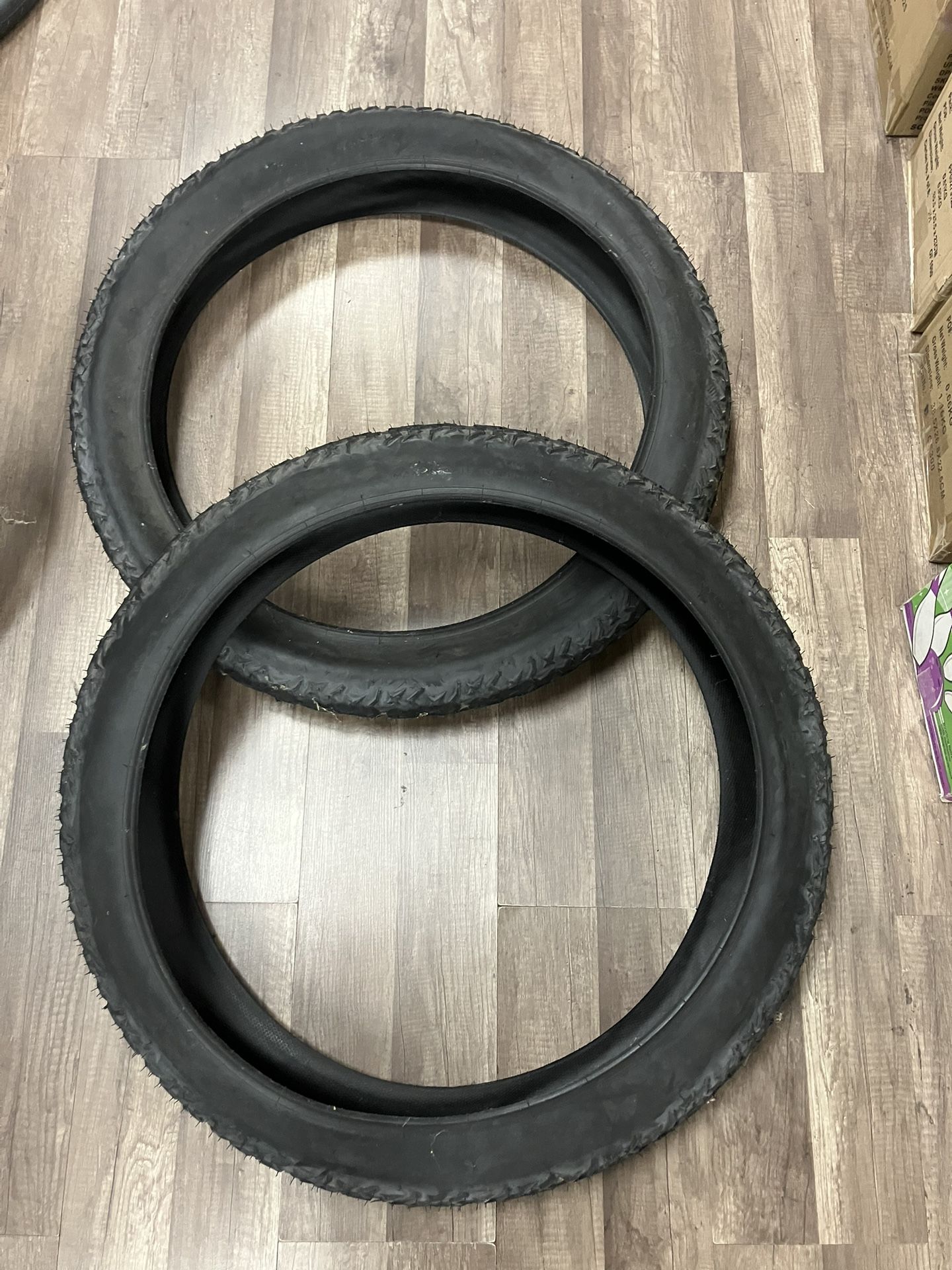 Fat Tires 26”x4” Pair New!! Chaoyang AT