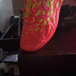 Lamelo‘S Rare Not From Here, Pink And Green