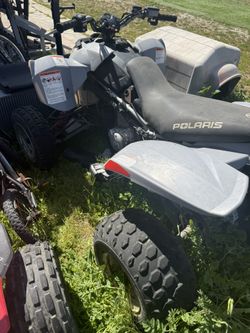 Polaris 550 Troy Lee Edition