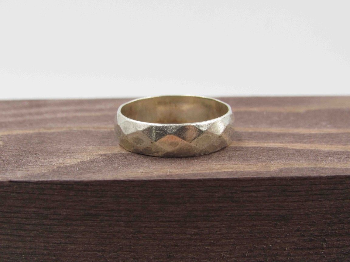 Size 8 Sterling Silver Rustic Hammered Band Ring Vintage Statement Engagement Wedding Promise Anniversary Bridal Cocktail Friendship