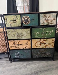9 Drawers dressers