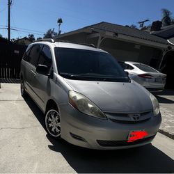 2006 Toyota Sienna