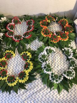 Artificial Hawaiian And Kahoa Leis For Graduation Or Any Event