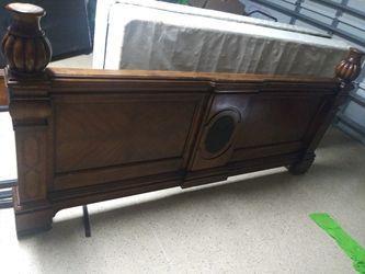 King size headbord and foot bord. With box spring and side rails