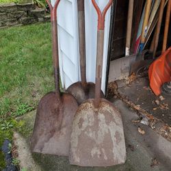 Heavy Duty Coal Shovels 