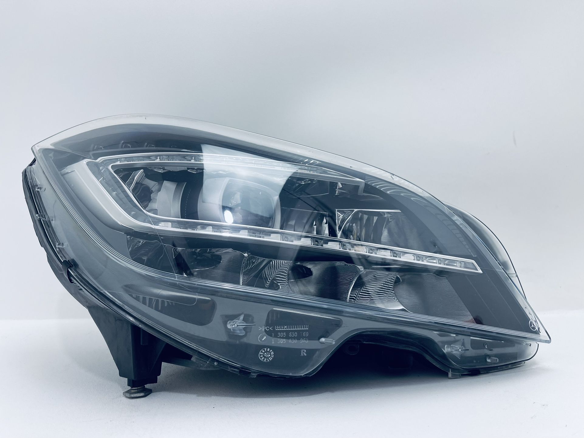 2012-2014 MERCEDES CLS550 CLS63 W218 RIGHT PASSENGER SIDE HEADLIGHT FULL LED OEM