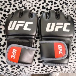 Boxing Gloves Punching Bag UFC gloves Trainers Mittens