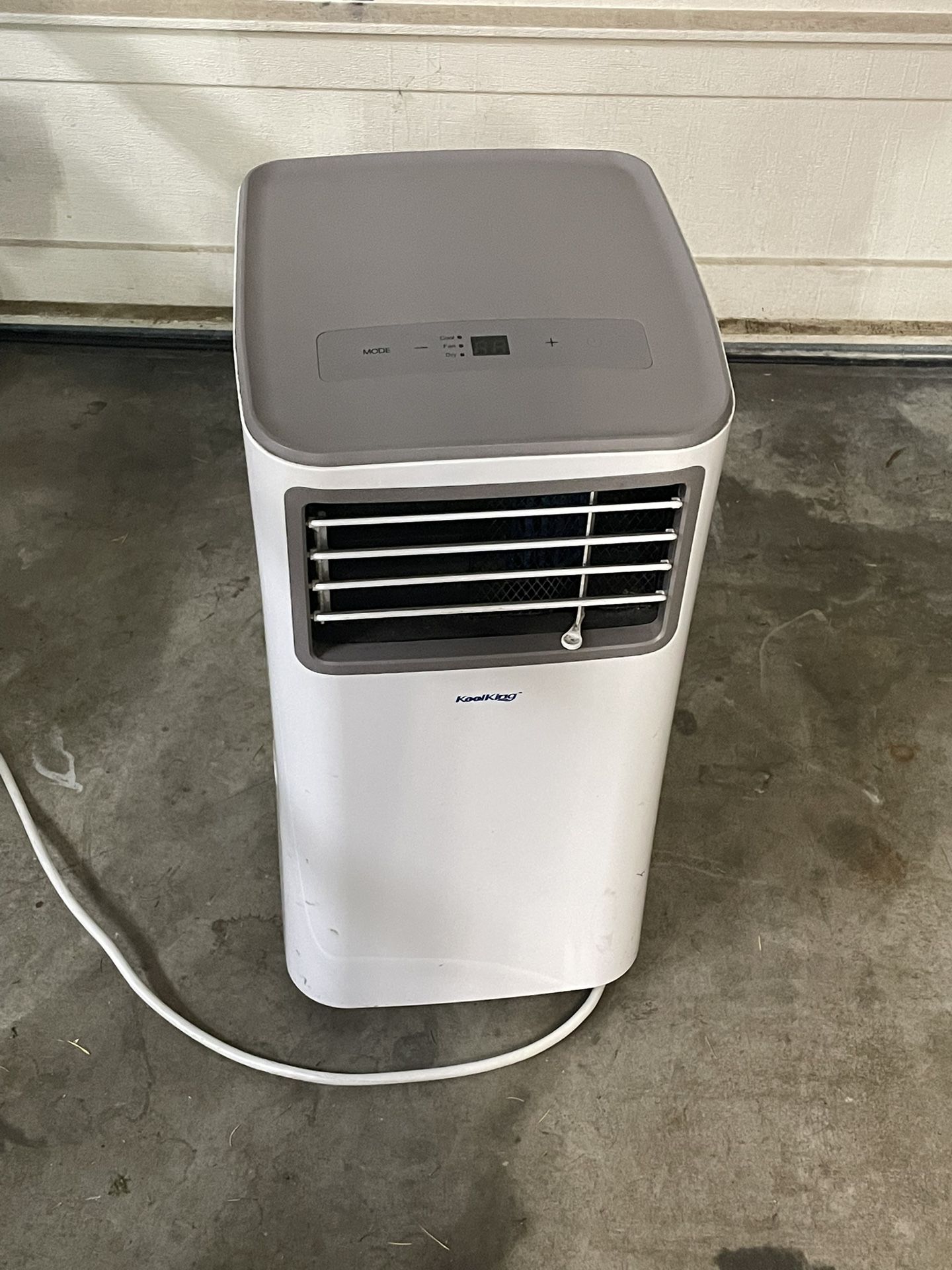 Air Conditioner White 10,000btu