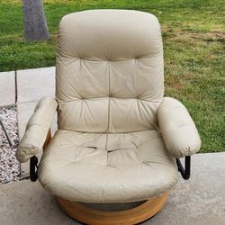 Recliner.  Leather ..