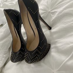 Studded High Heel Pumps In Leather Platforms Size 8