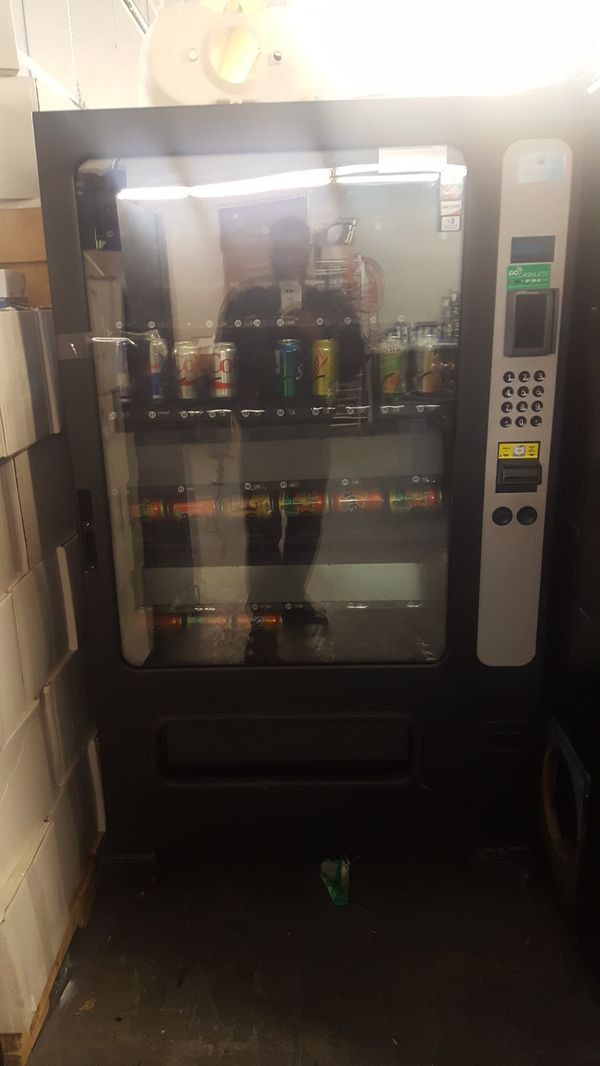 Usi combo vending machine for Sale in Los Angeles, CA OfferUp
